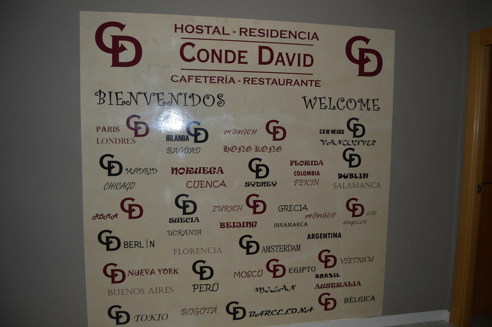 Hostal Conde David Саламанка Экстерьер фото